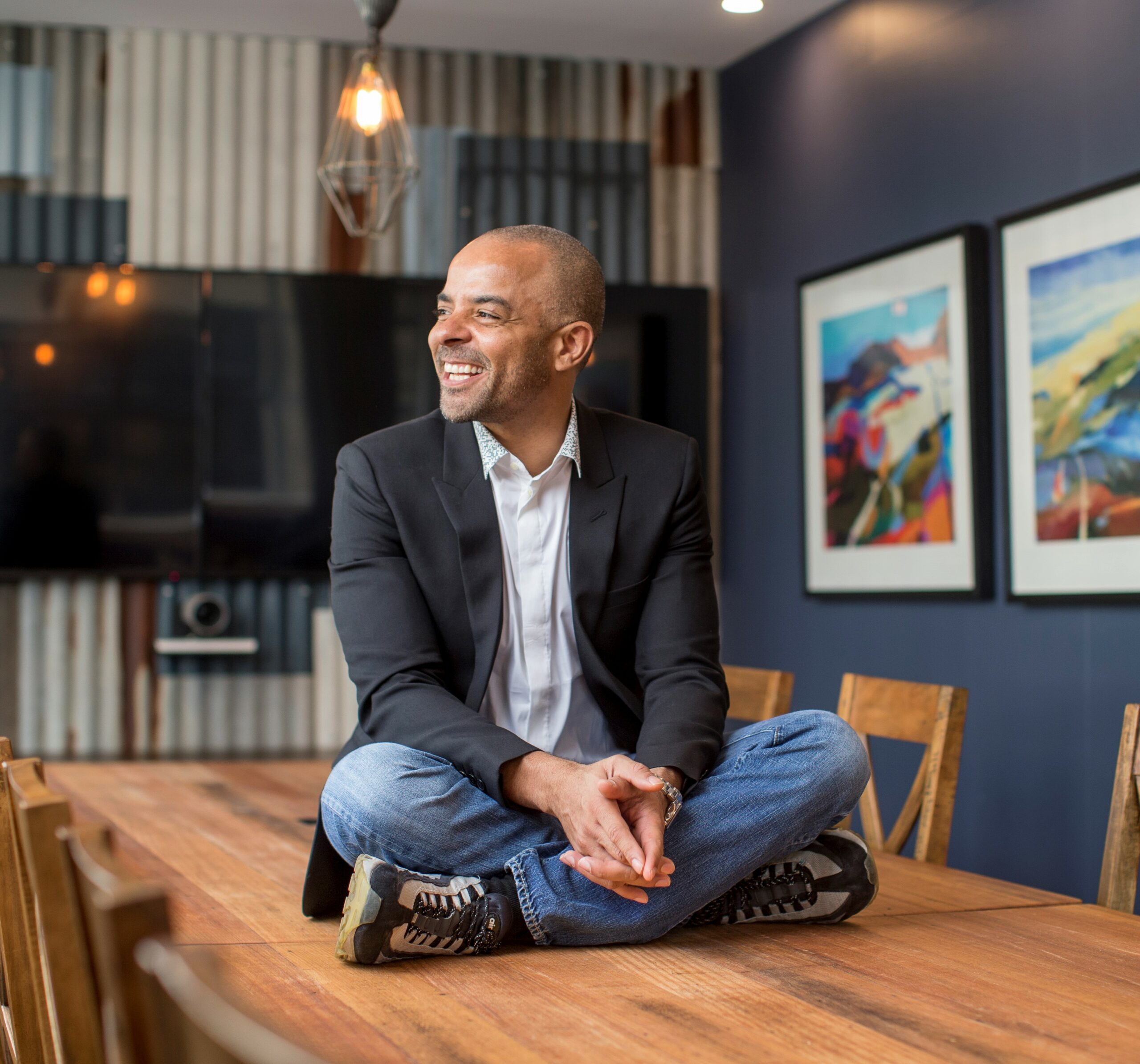 Jonathan Mildenhall Profile Photo