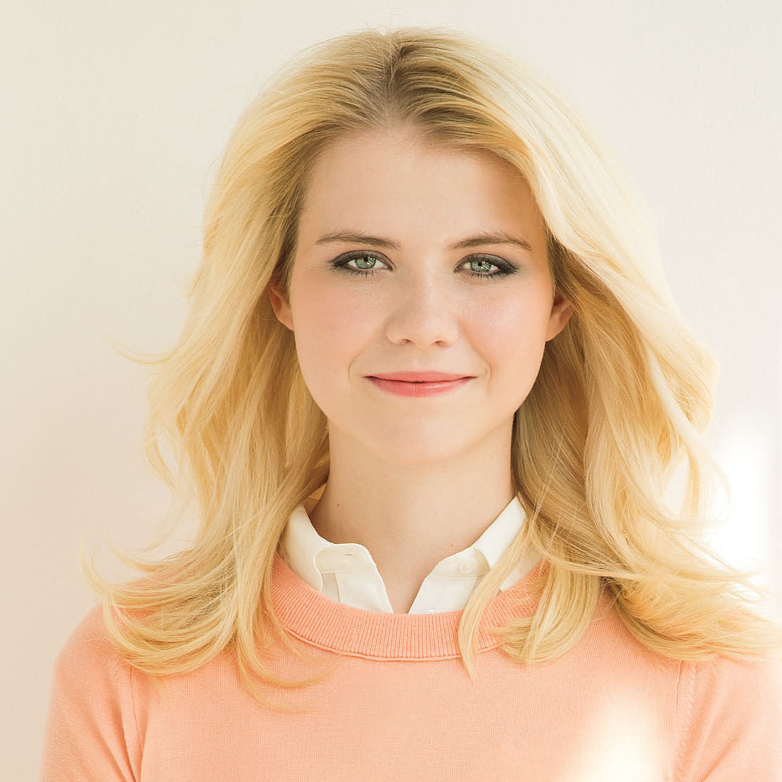 Elizabeth Smart Profile Photo