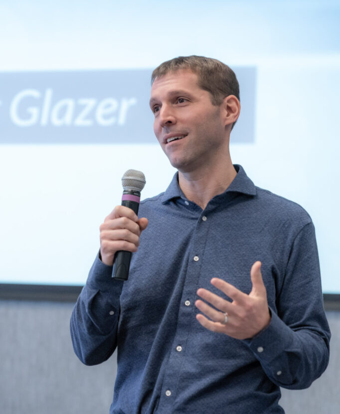 Robert Glazer Speaking Engagements, Schedule, & Fee | WSB