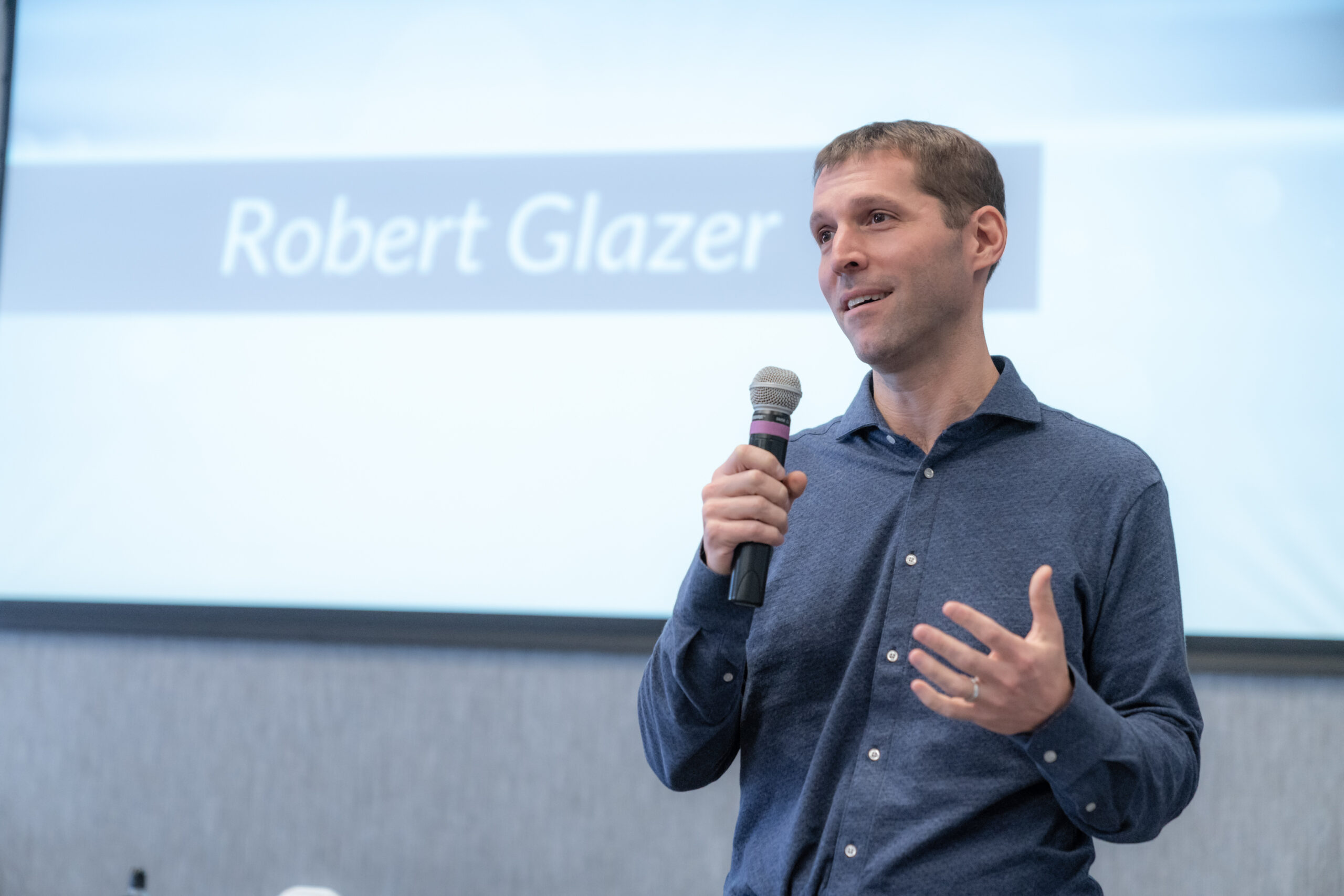 Robert Glazer Speaking Engagements, Schedule, & Fee | WSB